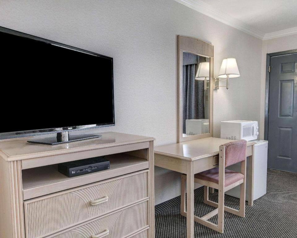 Econo Lodge Ван-Горн Екстер'єр фото